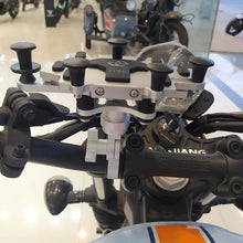 Soporte de móvil para moto de aluminio con sistema de bloqueo por gravedad